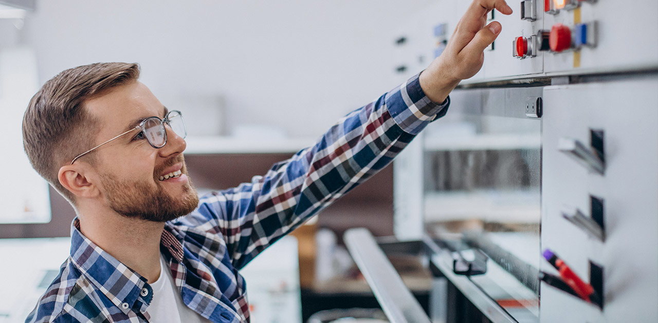 Was macht ein:e Installations- und Gebäudetechniker:in? Was macht ein:e Installations- und Gebäudetechniker:in?