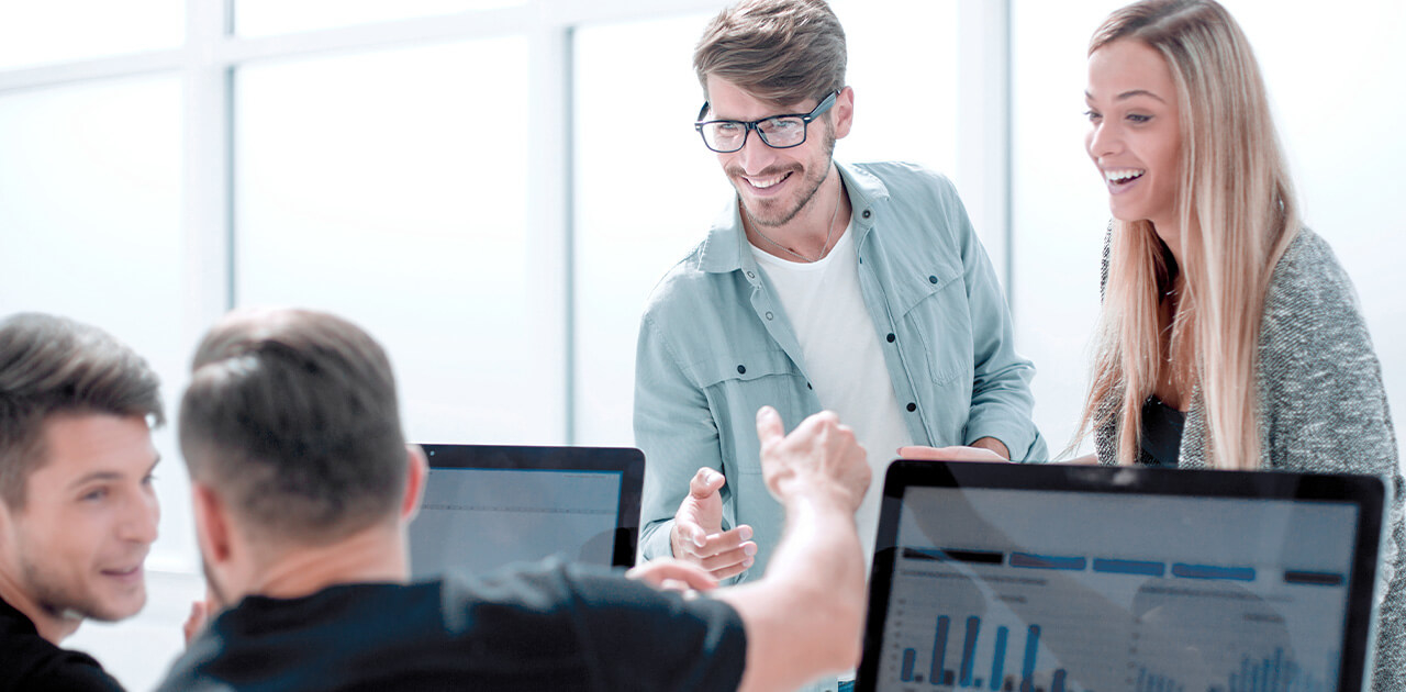 Was macht ein:e Projekt Manager:in? Was macht ein:e Projekt Manager:in?