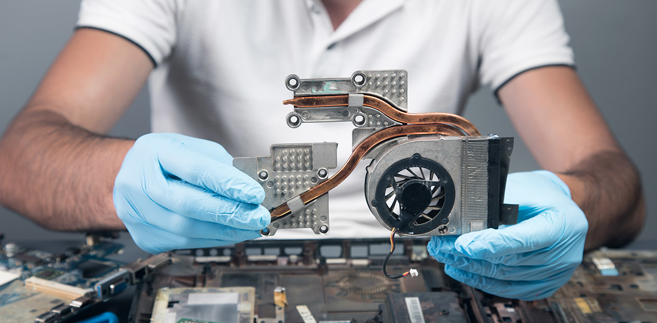 Was macht ein:e Elektroniker:in? Was macht ein:e Elektroniker:in?